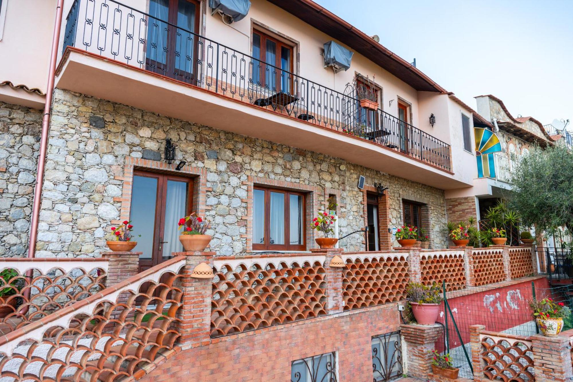 Isola Bella - Rooms Il Pescatore Taormina Ngoại thất bức ảnh
