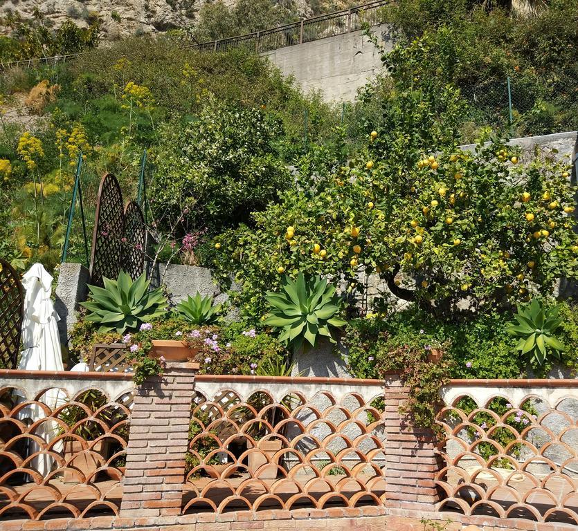 Isola Bella - Rooms Il Pescatore Taormina Ngoại thất bức ảnh